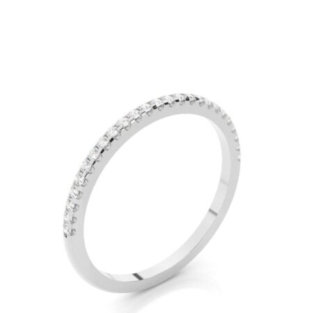 Bague Demi-Éternité – Diamants Sertis à 4 Griffes